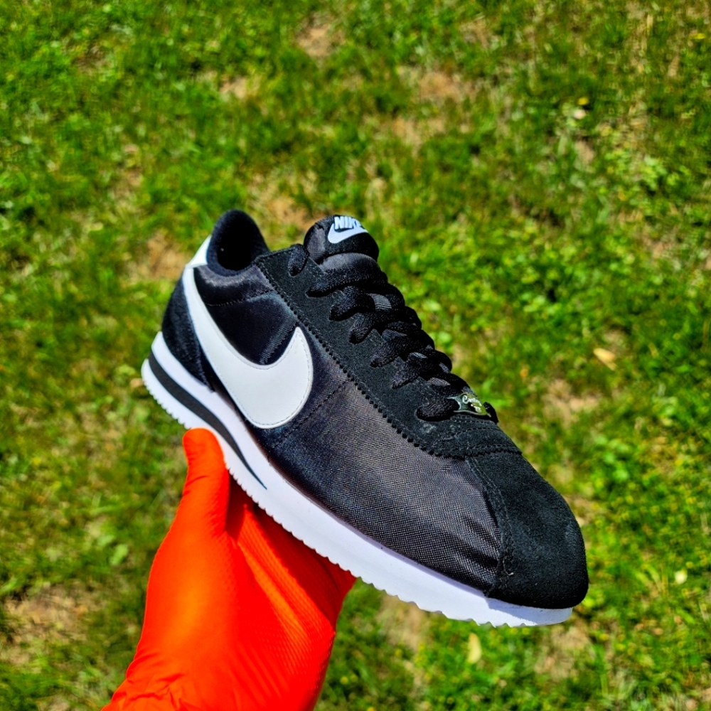 Nike Cortez